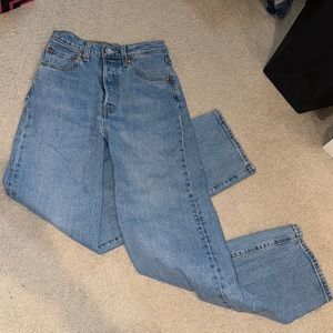 Levi’s Ribcage Straight Jeans